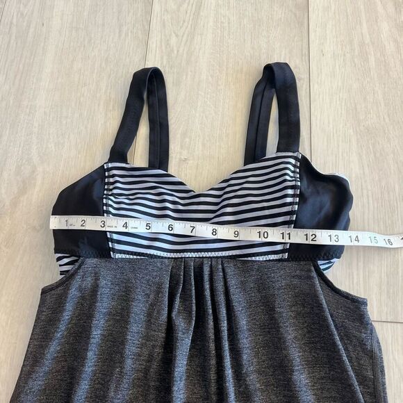 Lululemon Athletica  Run Back On Track Tank Top size L - Picture 3 of 6